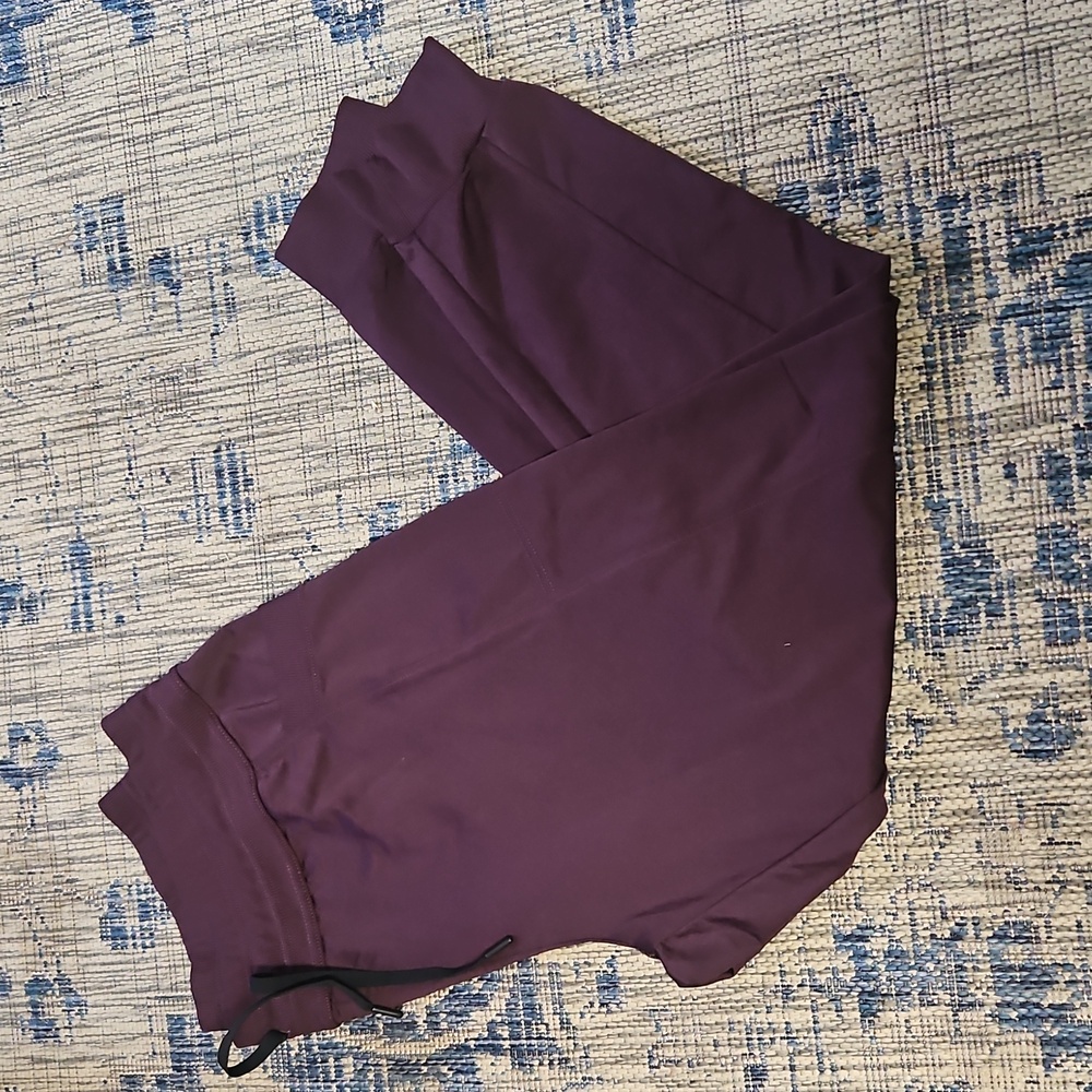 Stylish 32° Heat Burgundy Lounge Pants With POCKETS